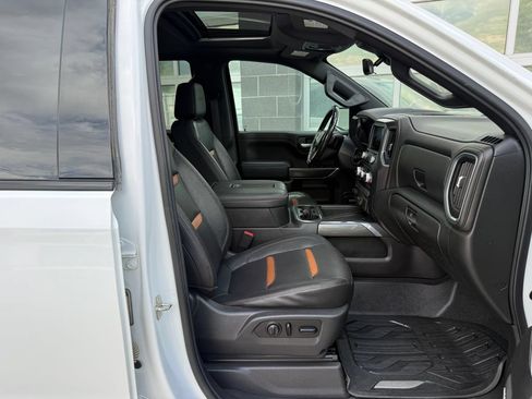 Used 2019 GMC Sierra 1500 AT4 w/ AT4 Premium Package AWD/4WD image 43