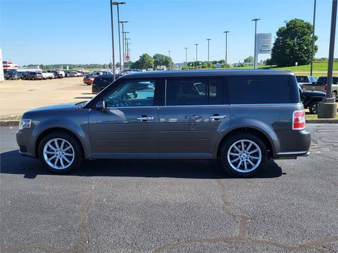 Used 2019 Ford Flex Limited image 2