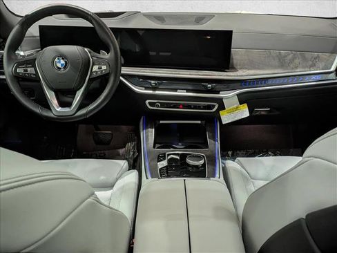 Certified 2026 BMW X5 xDrive40i w/ Climate Comfort Package AWD/4WD image 19