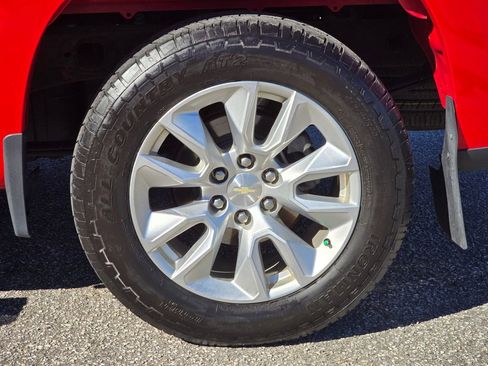 Used 2019 Chevrolet Silverado 1500 Custom w/ Custom Convenience Package image 22