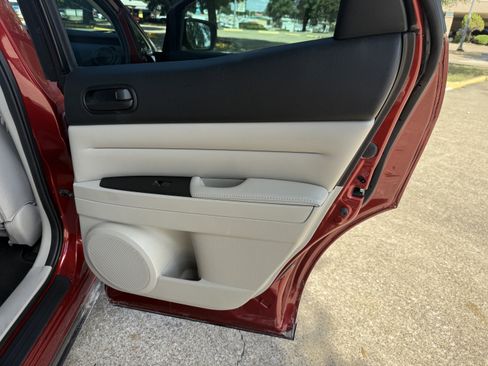 Used 2011 MAZDA CX-7 i Sport w/ Convenience Pkg image 15