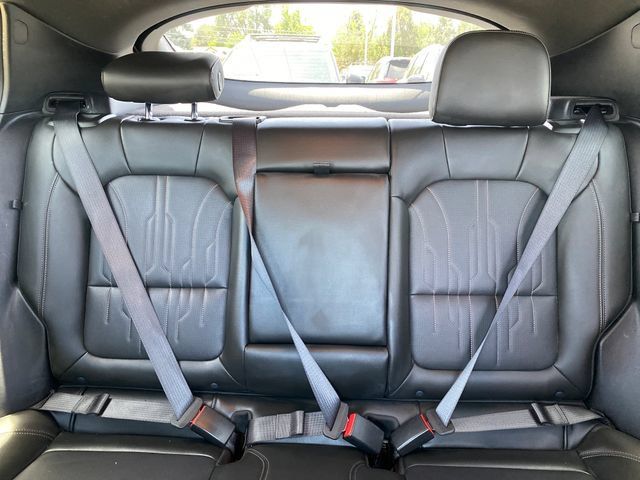 Used 2025 Buick Envista Avenir FWD image 11