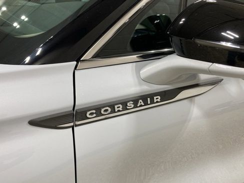 Used 2025 Lincoln Corsair Reserve image 29