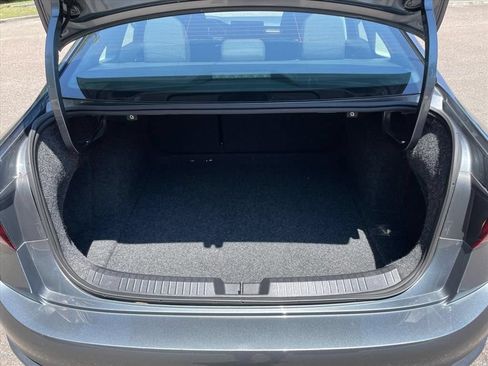 Used 2025 Volkswagen Jetta S FWD image 8