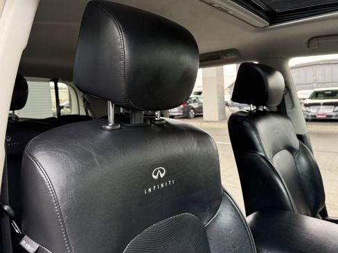 Used 2014 INFINITI QX80 4WD w/ Theater Package image 32