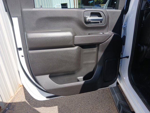 Used 2025 GMC Sierra 3500 Pro AWD/4WD image 21