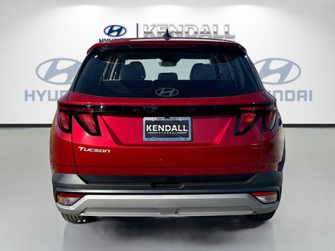 New 2026 Hyundai Tucson SE image 5