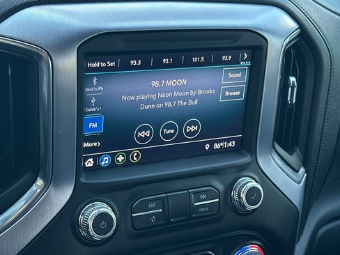 Used 2019 GMC Sierra 1500 SLE w/ SLE Value Package AWD/4WD image 17
