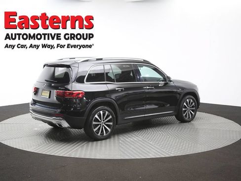 Used 2022 Mercedes-Benz GLB 250 4MATIC w/ Premium Package Lite image 42