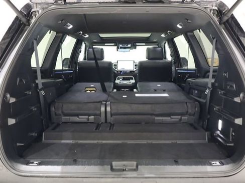 Used 2023 Toyota Sequoia Platinum image 36