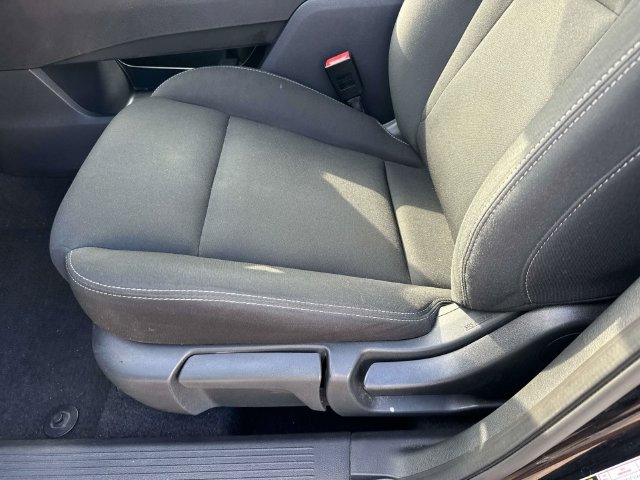 Used 2023 Nissan Rogue S FWD image 23