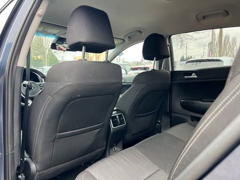 Certified 2020 Kia Sportage LX image 13
