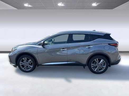 Used 2023 Nissan Murano Platinum w/ Cargo Package image 2