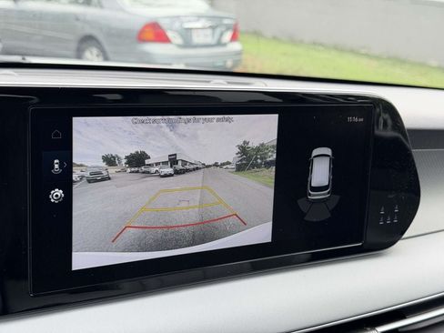 Used 2024 Hyundai Palisade SEL AWD/4WD image 4