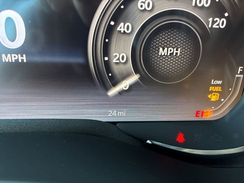 New 2026 RAM 2500 Laramie w/ Night Edition image 19