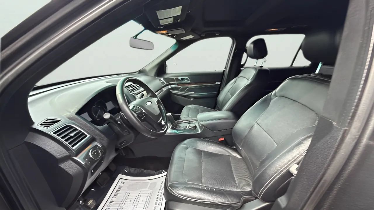 Used 2016 Ford Explorer Limited AWD/4WD image 15