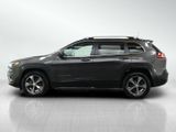 Used 2019 Jeep Cherokee Limited image 2