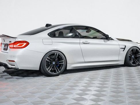 Used 2019 BMW M4 Coupe w/ Competition Package image 4