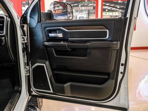 Used 2022 RAM 3500 Laramie image 41