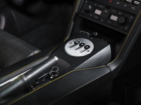 Used 2006 Lamborghini Gallardo Spyder image 24