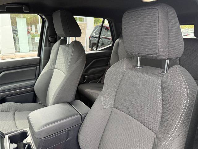 Certified 2025 Toyota 4Runner SR5 AWD/4WD image 13
