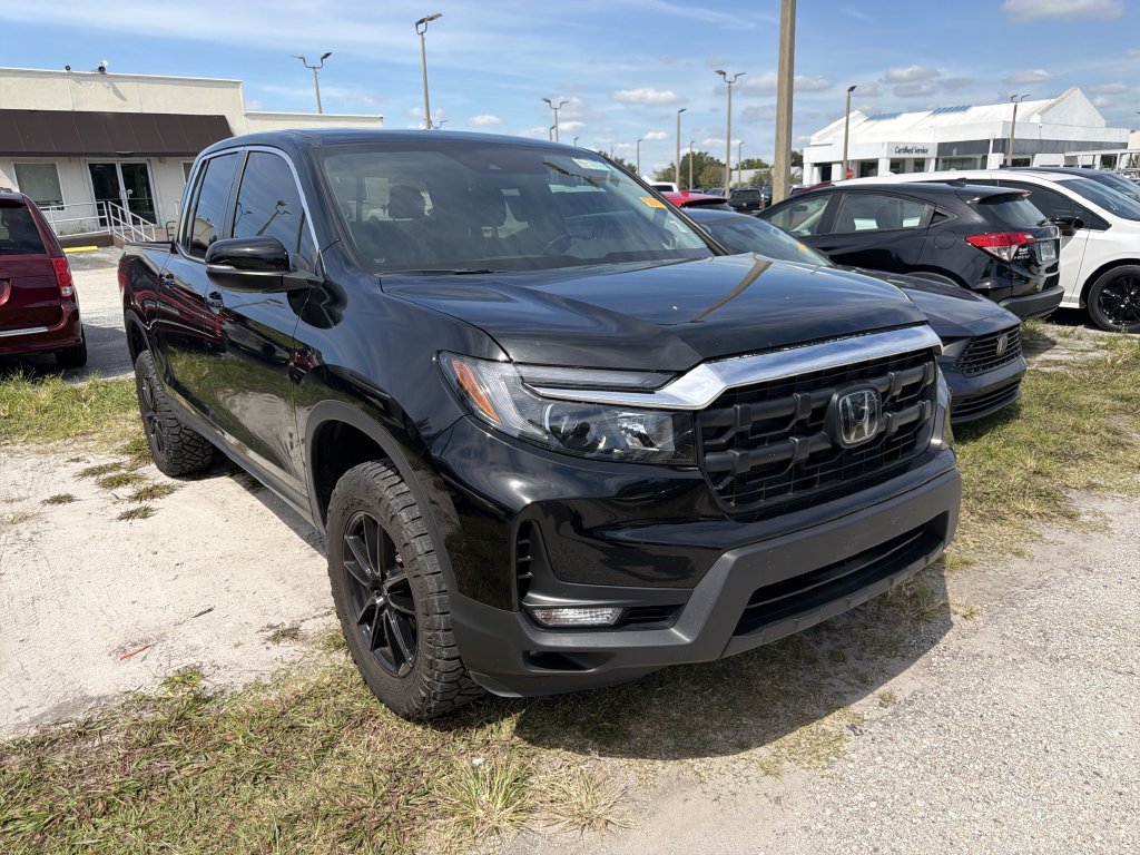 Used 2025 Honda Ridgeline RTL image 3