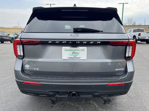New 2026 Ford Explorer Active AWD/4WD image 5