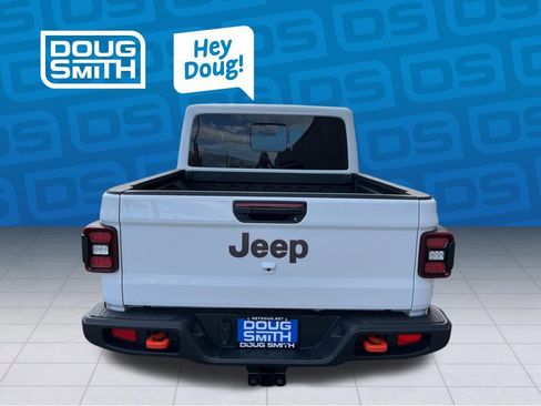 New 2026 Jeep Gladiator Mojave image 5