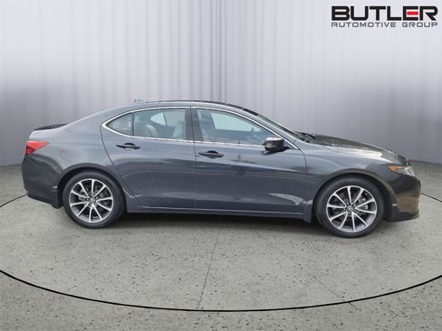 Used 2016 Acura TLX V6 SH-AWD w/ Advance Package image 4