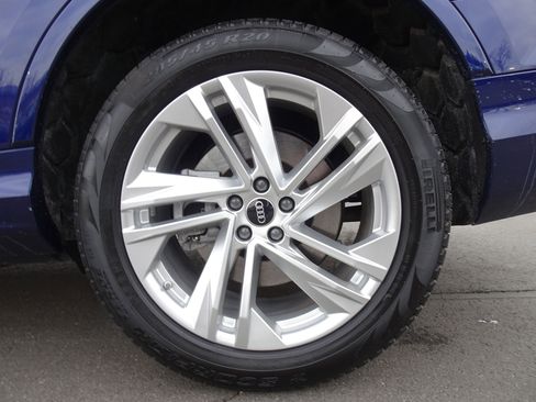 Certified 2024 Audi Q7 2.0T Premium Plus image 8