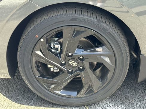 New 2026 Hyundai Elantra SEL Sport Premium w/ Cargo Package FWD image 10
