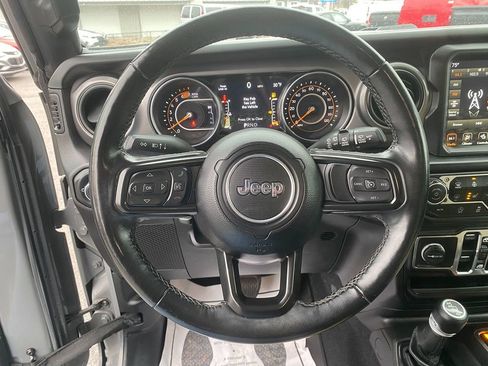 Used 2021 Jeep Wrangler Unlimited Sport image 15