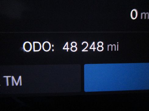 Used 2022 Volvo XC60 B5 Momentum image 26