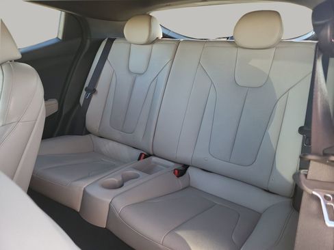 Used 2019 Hyundai Veloster Turbo Ultimate image 14