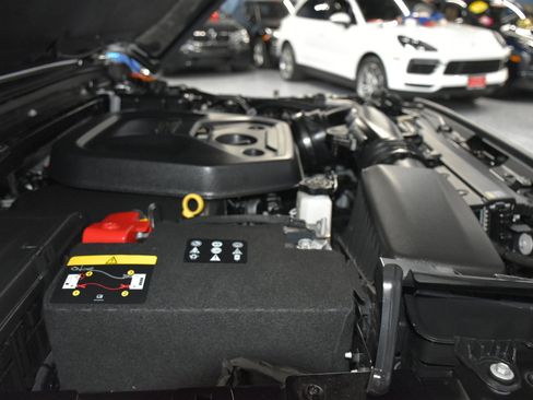 Used 2024 Jeep Wrangler Unlimited Sahara w/ Technology Group image 21