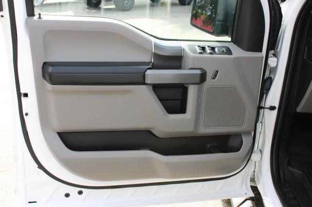 Used 2018 Ford F150 XLT w/ Equipment Group 302A Luxury AWD/4WD image 38