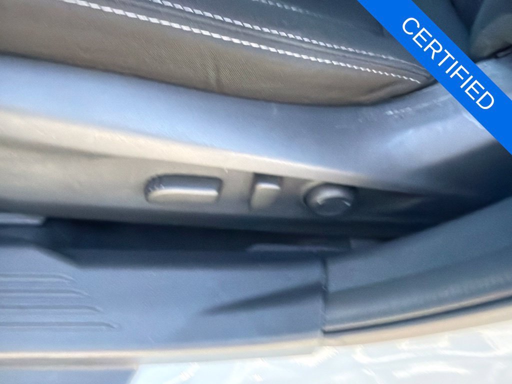 Certified 2025 Subaru Outback Premium AWD/4WD image 12