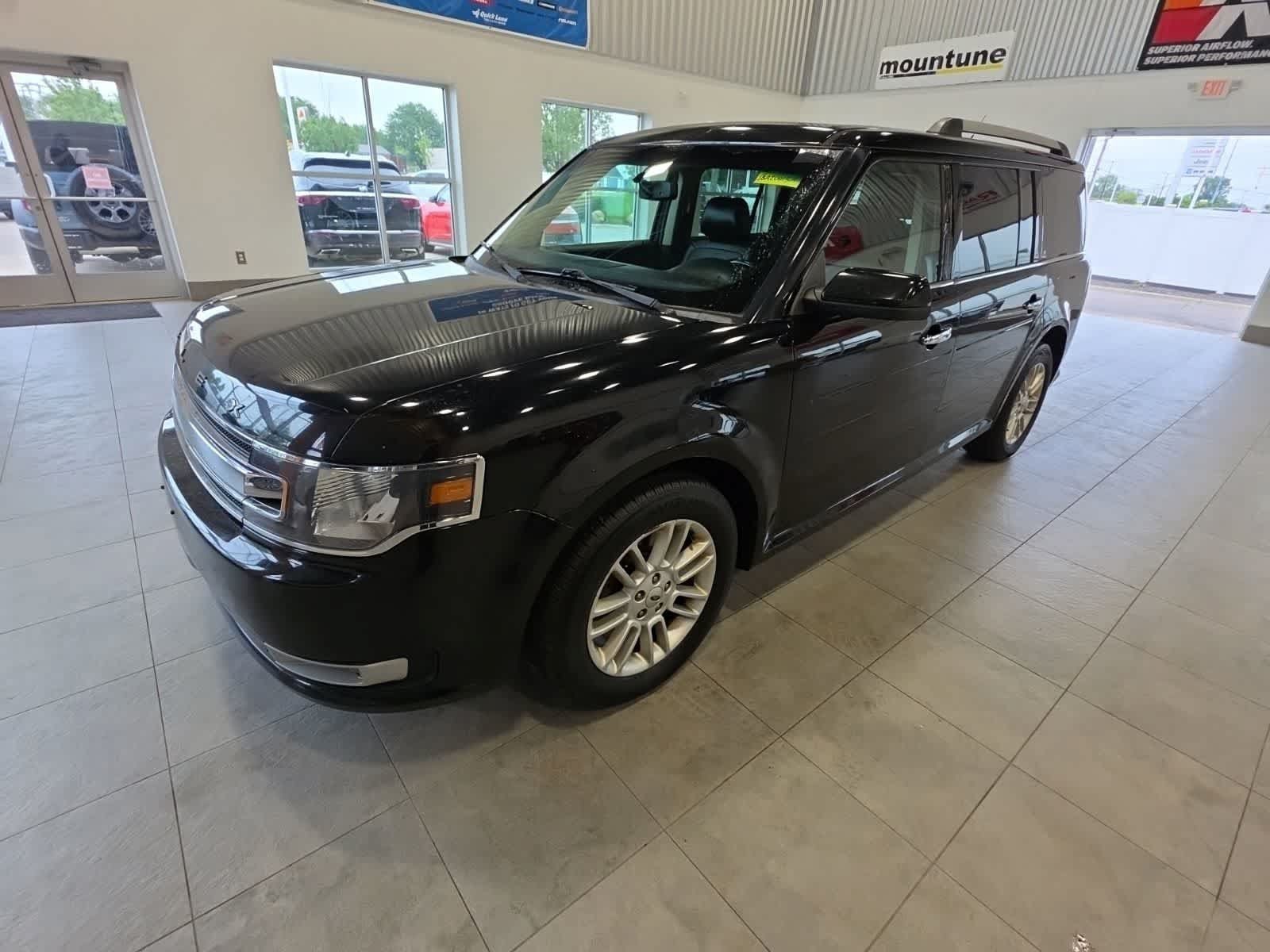 Used 2018 Ford Flex SEL w/ Equipment Group 202A AWD/4WD image 1