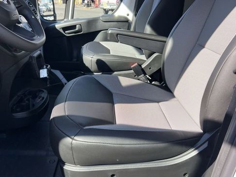 New 2026 RAM ProMaster 2500 w/ Convenience Group image 17
