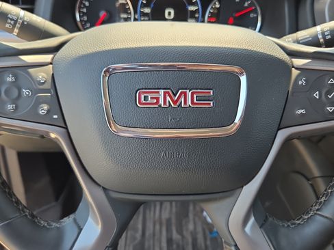Used 2023 GMC Acadia AT4 w/ Technology Package AWD/4WD image 25
