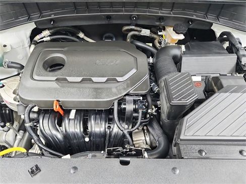 Used 2019 Hyundai Tucson Sport image 17