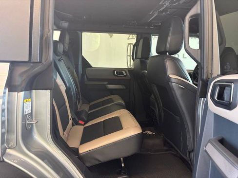 Certified 2023 Ford Bronco Wildtrak AWD/4WD image 9