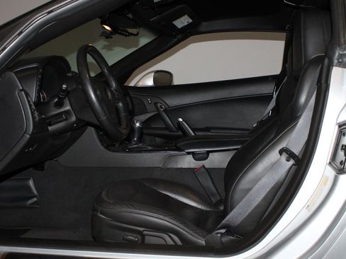 Used 2013 Chevrolet Corvette Grand Sport w/ 2LT Preferred Equipment Group RWD image 39