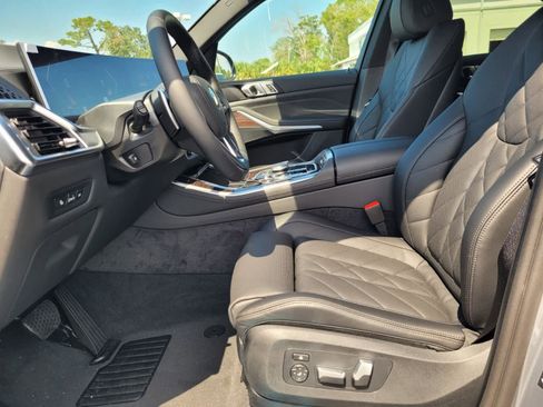 New 2026 BMW X5 xDrive40i w/ Parking Assistance Package image 3