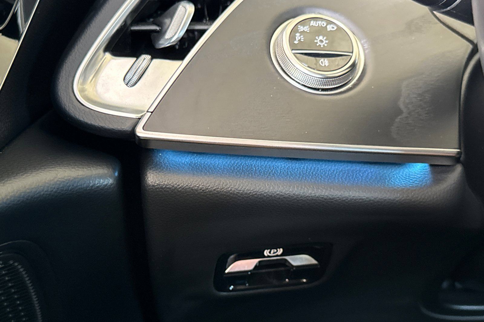 Certified 2025 Mercedes-Benz E 350 4MATIC Sedan image 36