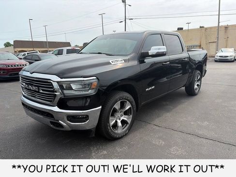 Used 2023 RAM 1500 Laramie AWD/4WD image 3