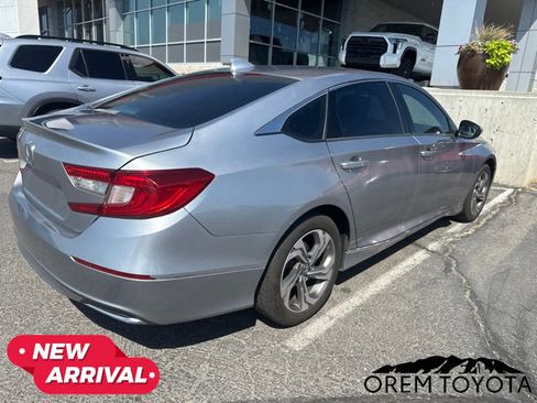 Used 2019 Honda Accord EX image 4