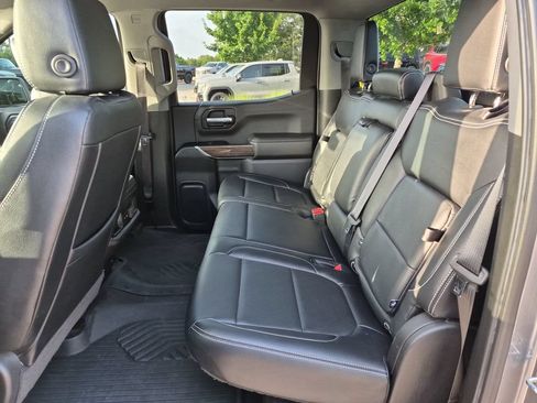 Used 2022 Chevrolet Silverado 1500 RST AWD/4WD image 36