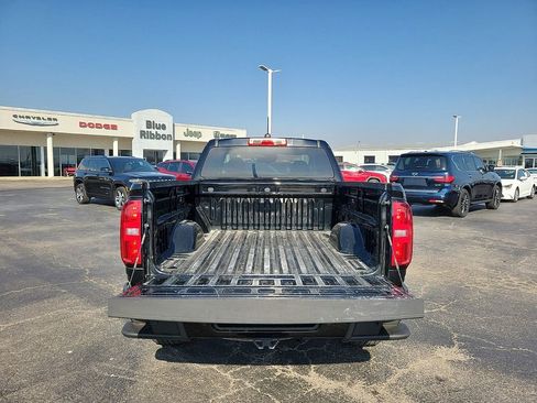 Used 2022 Chevrolet Colorado LT w/ Fleet Safety Package image 8