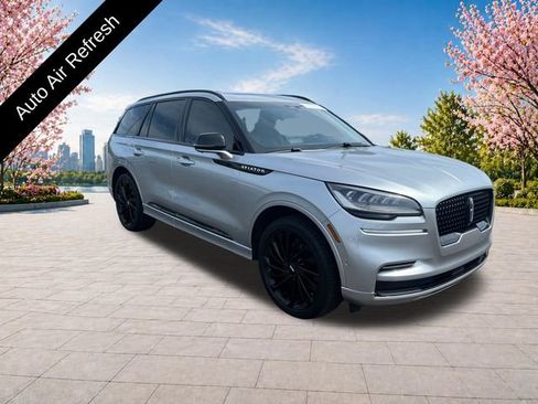 Certified 2023 Lincoln Aviator Reserve w/ Equipment Group 201A AWD/4WD image 11